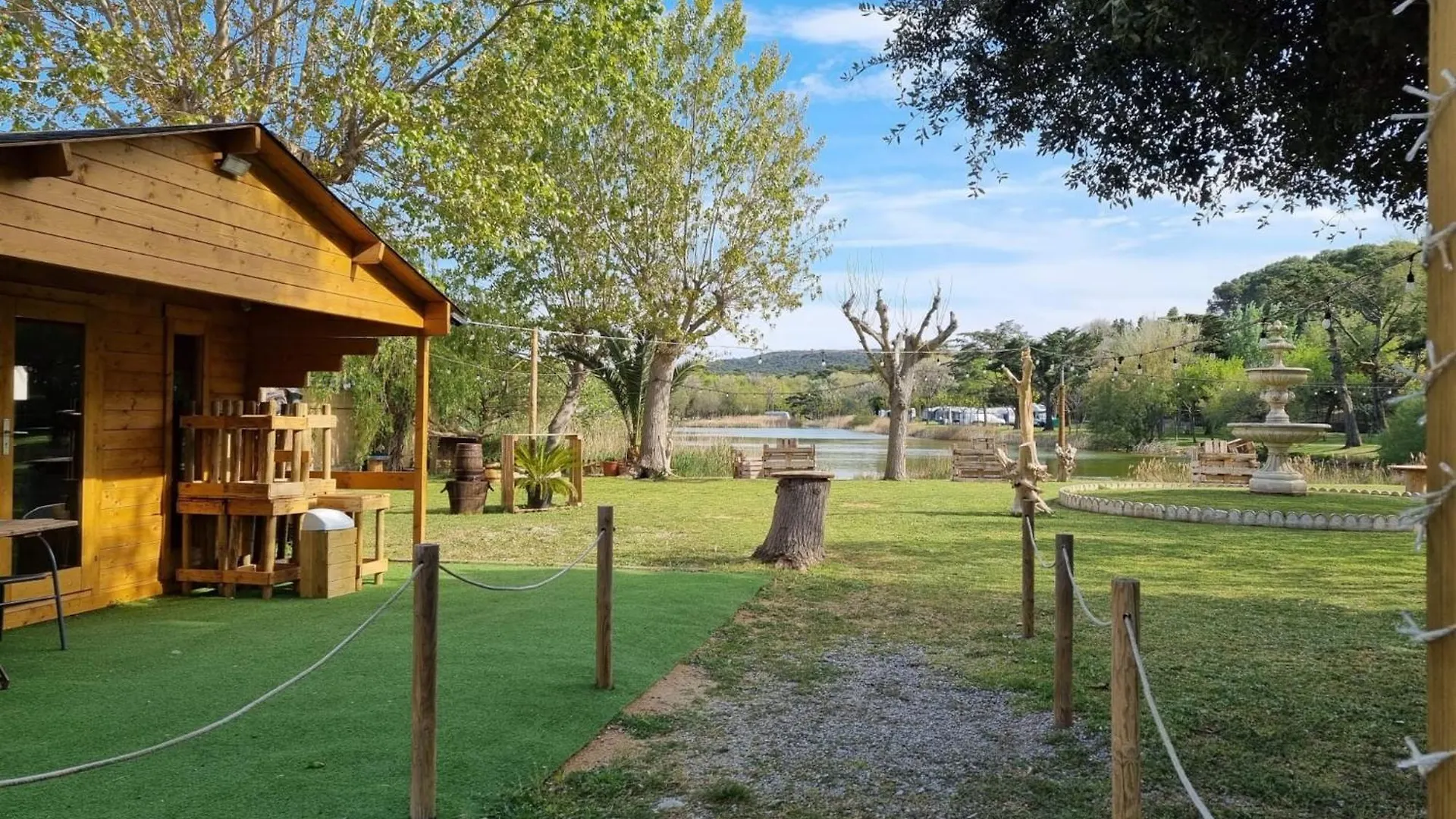 Bungalow For 6 Near The Beaches L'Escala Spain